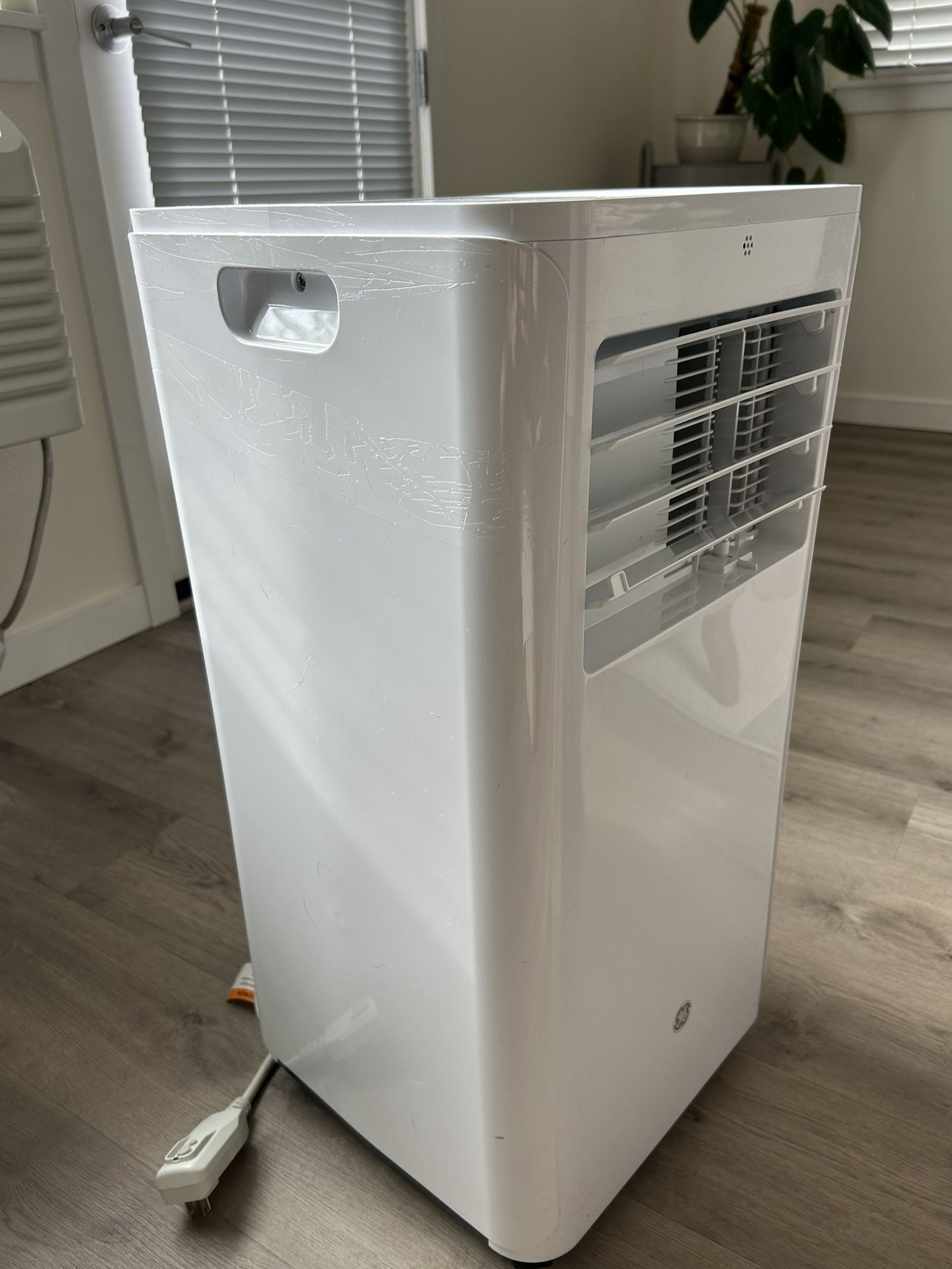 GE Portable AC Unit - 6k BTUs