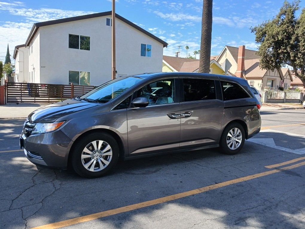 2014 Honda Odyssey
