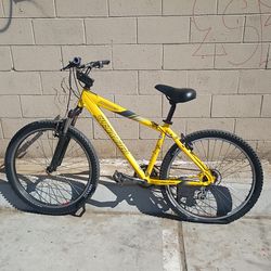 Specialized hard rock sport 26"