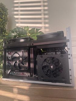 SFF PC 5080 FE | 9850X3D | 64GB DDR5 | 4TB NVMe SSD