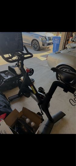 Peloton Bike