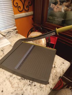 Paper Cutter Medium