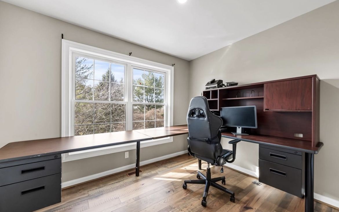 Office Desk