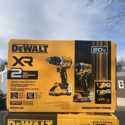 DeWalt XR Hammer drill impact driver combo kit
