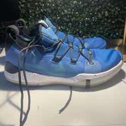Nike Kobe  Basketball Shoes