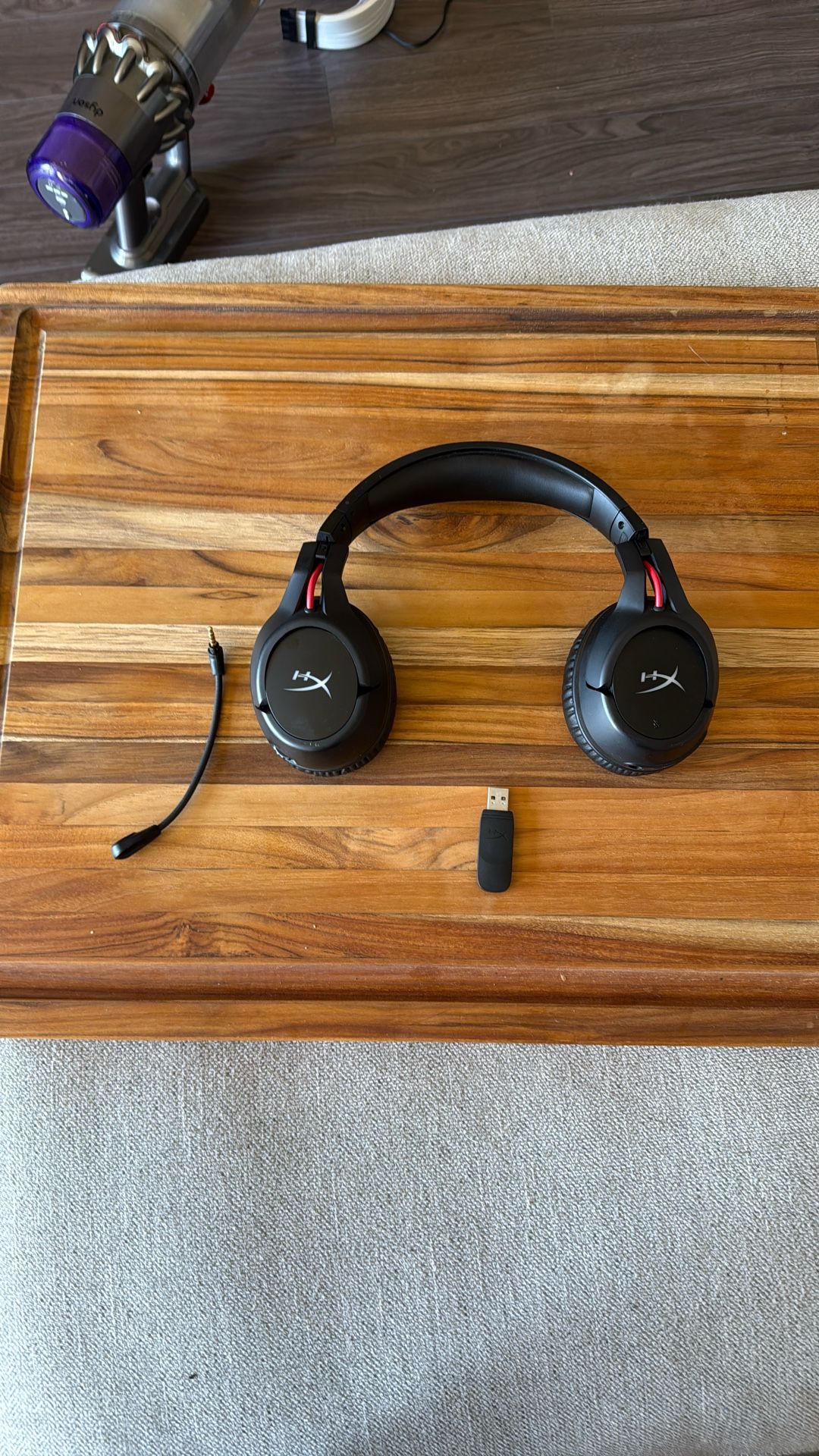 Hyper X Cloud Flight Wireless Gaming Headset