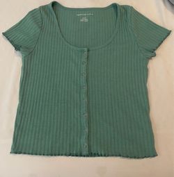 American Eagle crop tops