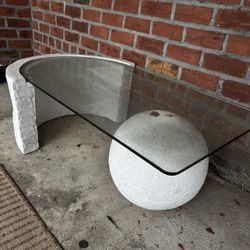 Out Door Glass Table