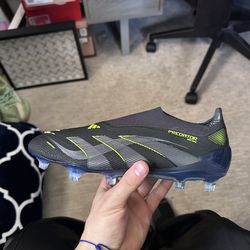 Adidas predator Eite Laceless