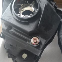 2010 HONDA 4WD CRV ORIGINAL FRONT HEADLIGHTS