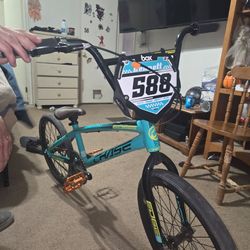 BMX bike