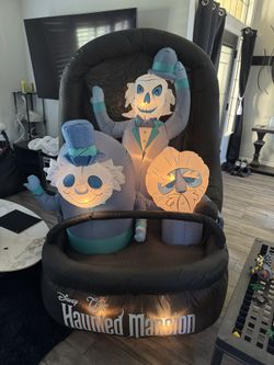 Disney’s Inflatable Hitchhiking Ghost (Read Description Before Messaging Me)