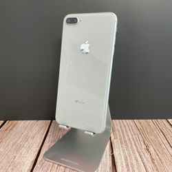 iPhone 8 Plus - Unlocked  - 64GB