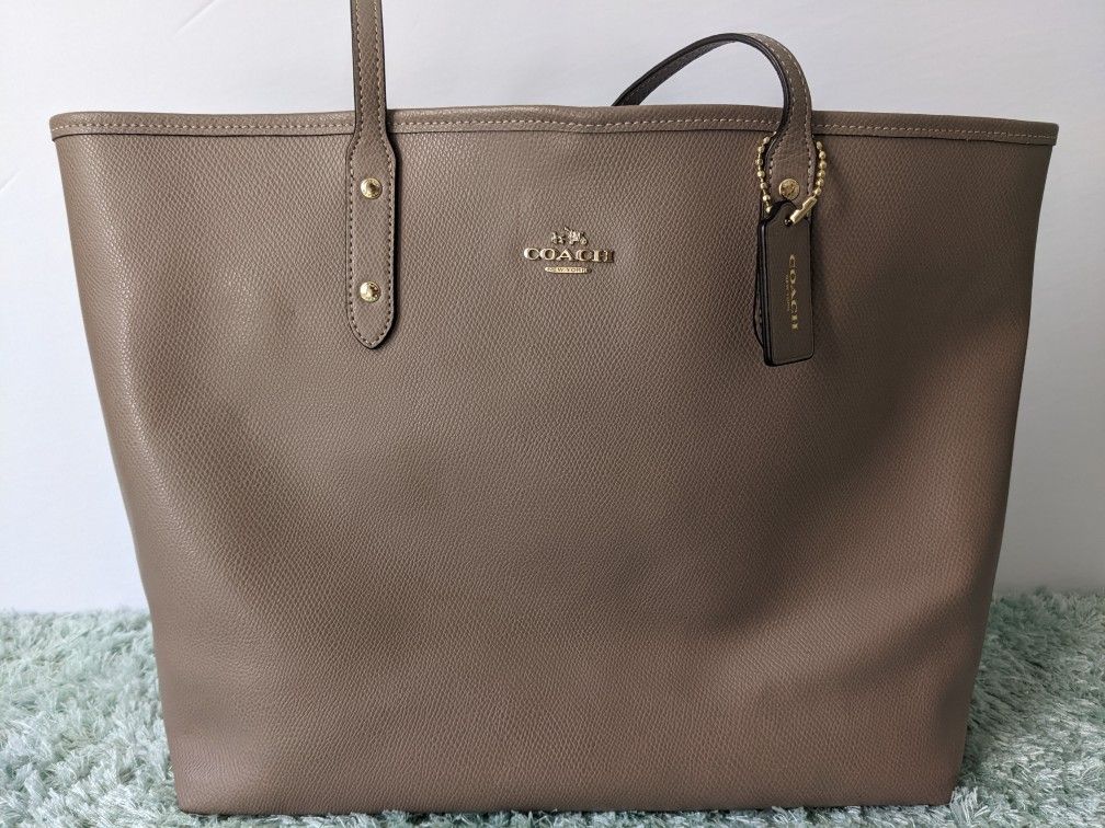 Genuine COACH Purse | Leather Tote Bag/Carryall