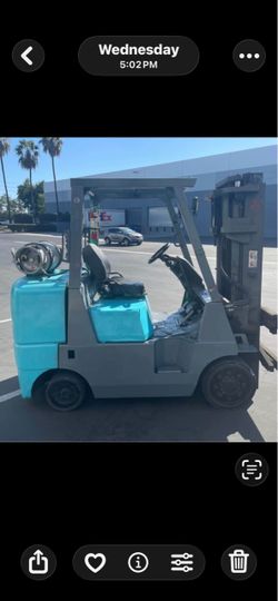 2011 Mitsubishi Forklift 8,000 capacity Runs Good