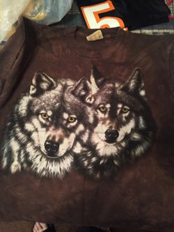 Wolfs t shirt