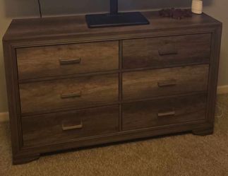 6-Drawer Wood Dresser Dark Brown