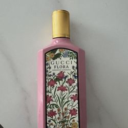 Gucci Flora Parfum