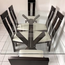 Glass Dining Table w/6 chairs