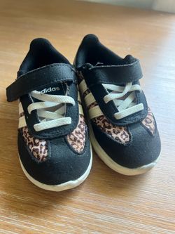 Adidas leopard shoes