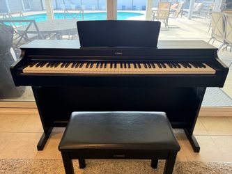 Yamaha Arius YDP-163 88 key digital console piano