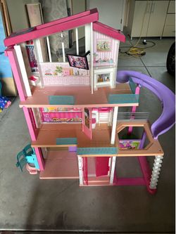 Free Barbie dream house