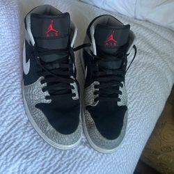 Air Jordan’s  1 elephant print