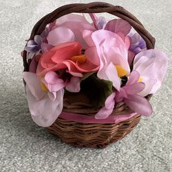 Vintage Avon gift collection floral basket Pomander