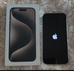 iPhone 15 PRO FACTORY UNLOCKED $575