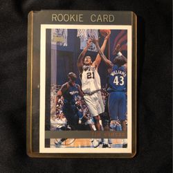 Tim Duncan #115 [Rookie] 1997 Topps