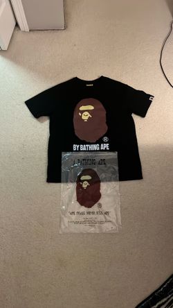 Bape black tee brand new (BEST PRICE)