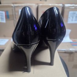 Womens shoe