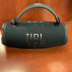 JBL Charge 6