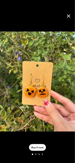 Jack-o’-lantern earrings