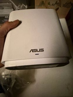 ASUS AXE6600 Tri-Band Wi-Fi 6E router, model ET8