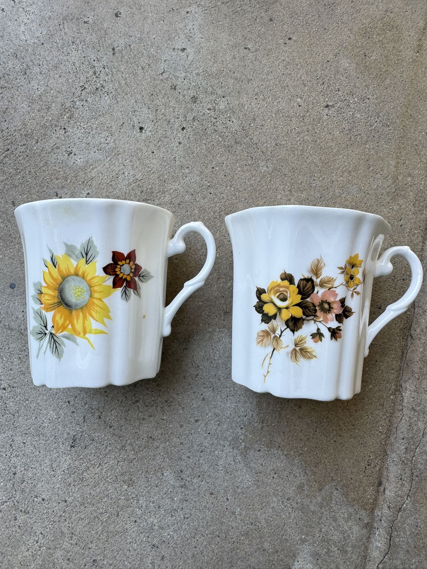 2 Royal Grafton Cups