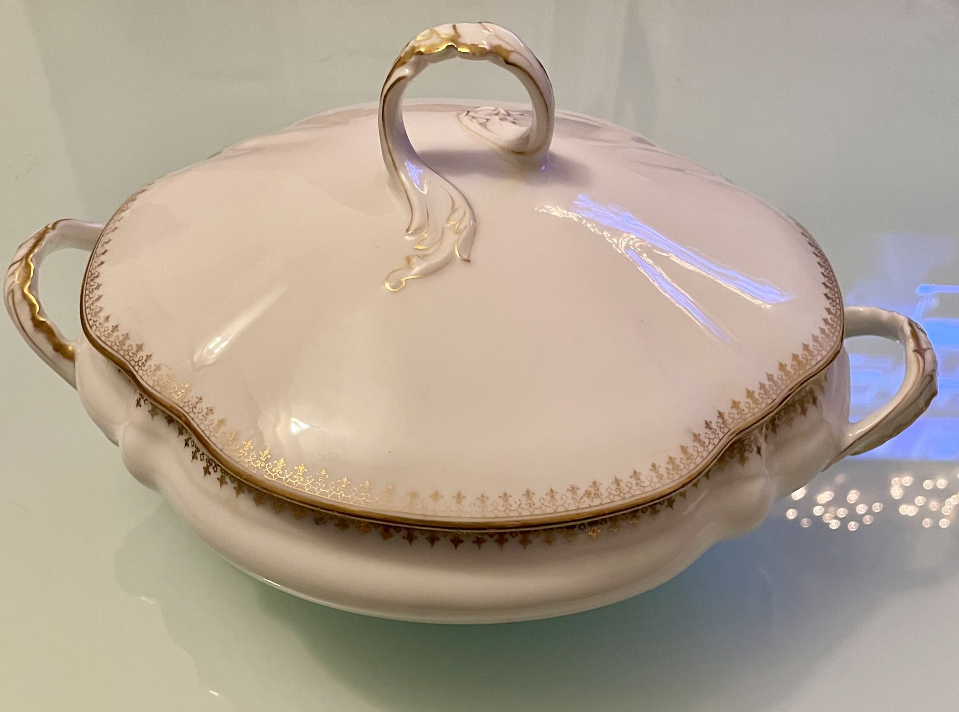 Gold T&V Limoges France Covered Dish Tureen Nathan Dohrmann Fleur De Lis Cross 