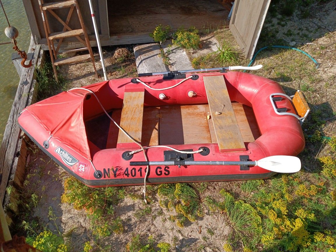 Achilles Inflatable Dinghy boat With 3 HP Johnson Outboard