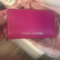 New Marc Jacobs Wallet- Tags And Inserts Still Inside A 
