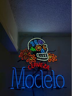 Modelo Neon Sign