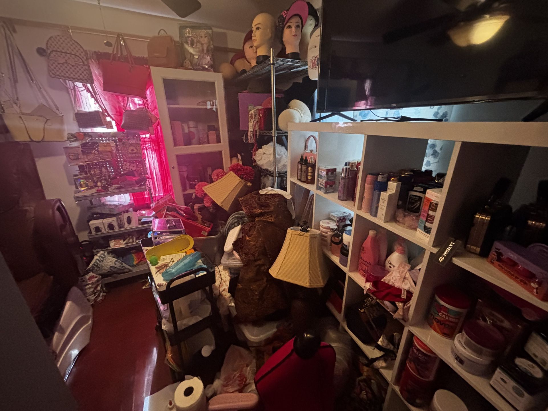 Cologne Purses And Hygiene