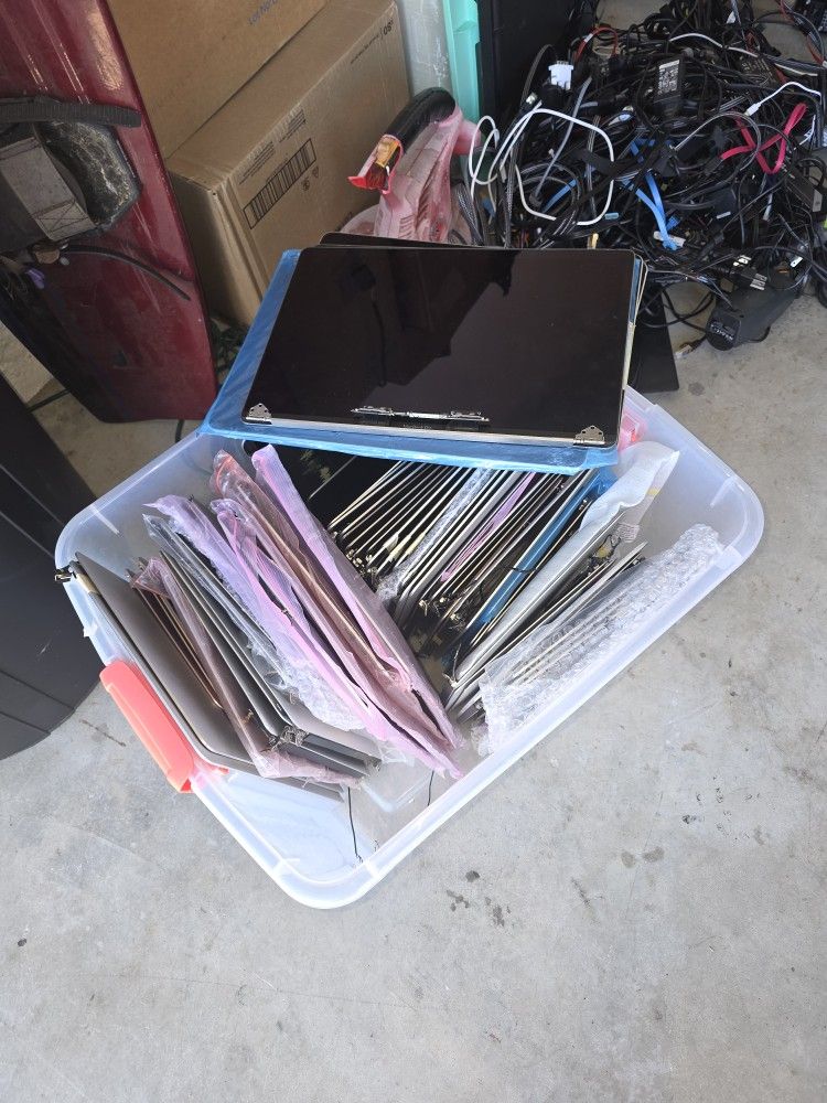 Apple Laptop Screens "Parts"