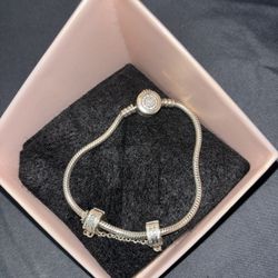Pandora Moment Sparking Crown Bracelet LOW PRICE