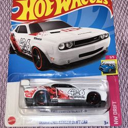Dodge Challenger Drift Car HW