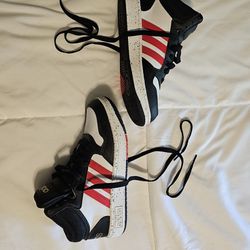 Adidas Mid Hoop