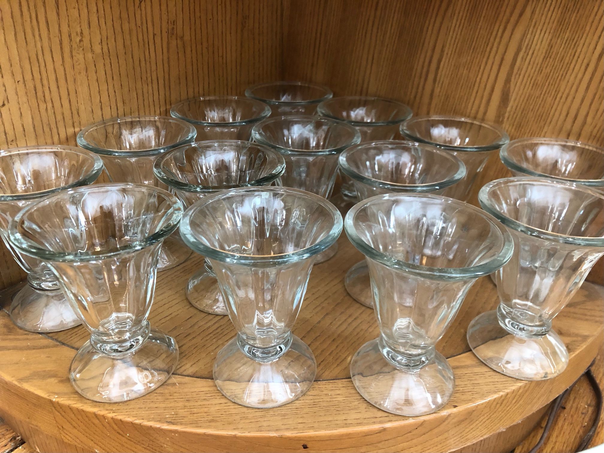 Set Of 16 Glass Cups 