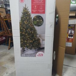 Artificial Christmas Tree 