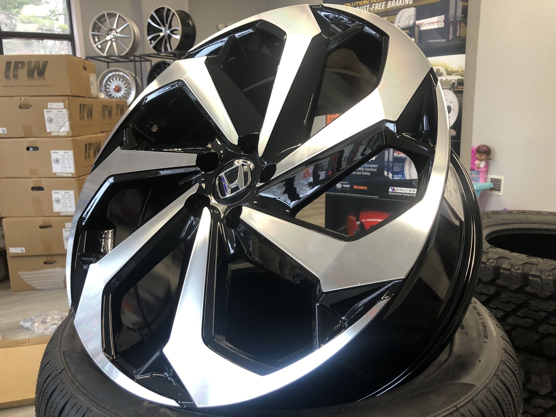 HONDA ACCORD 20.8.5 5x114.3