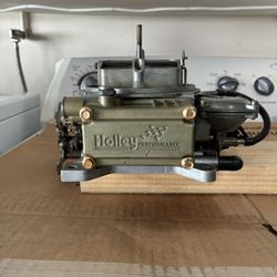 Holley 600 CFM four-barrel Carburetor 