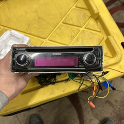 Kenwood CD/USB car stereo 